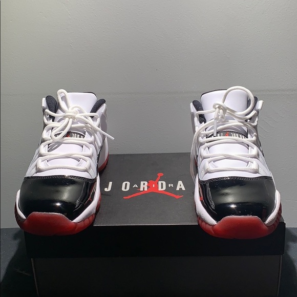 AIR JORDAN 11 RETRO BRED (LOW TOP) SIZE 7 - Picture 2 of 5